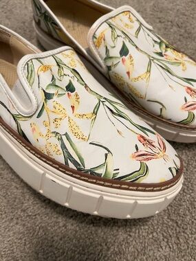 Vince Camuto Remmeya Slip On Loafers Sneakers